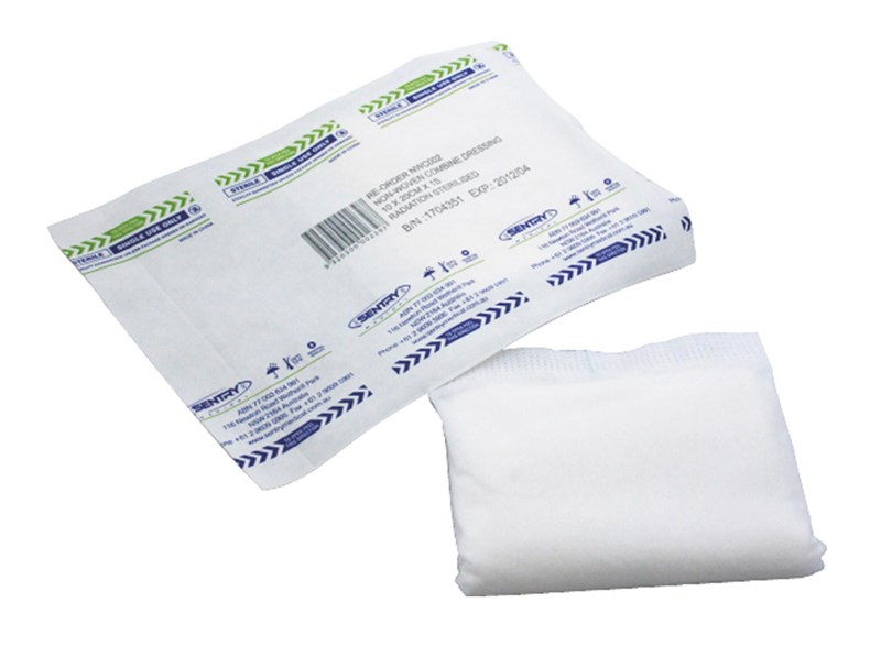 Combine Dressing 20cm x 10cm